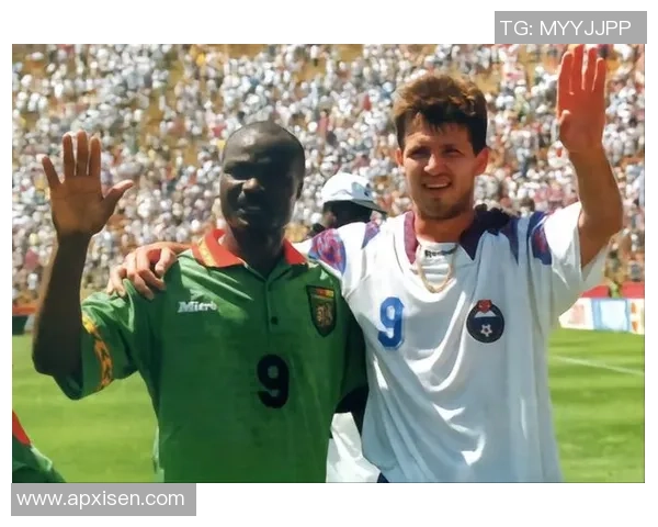 墨西哥帽子足球明星的传奇故事与成就揭秘